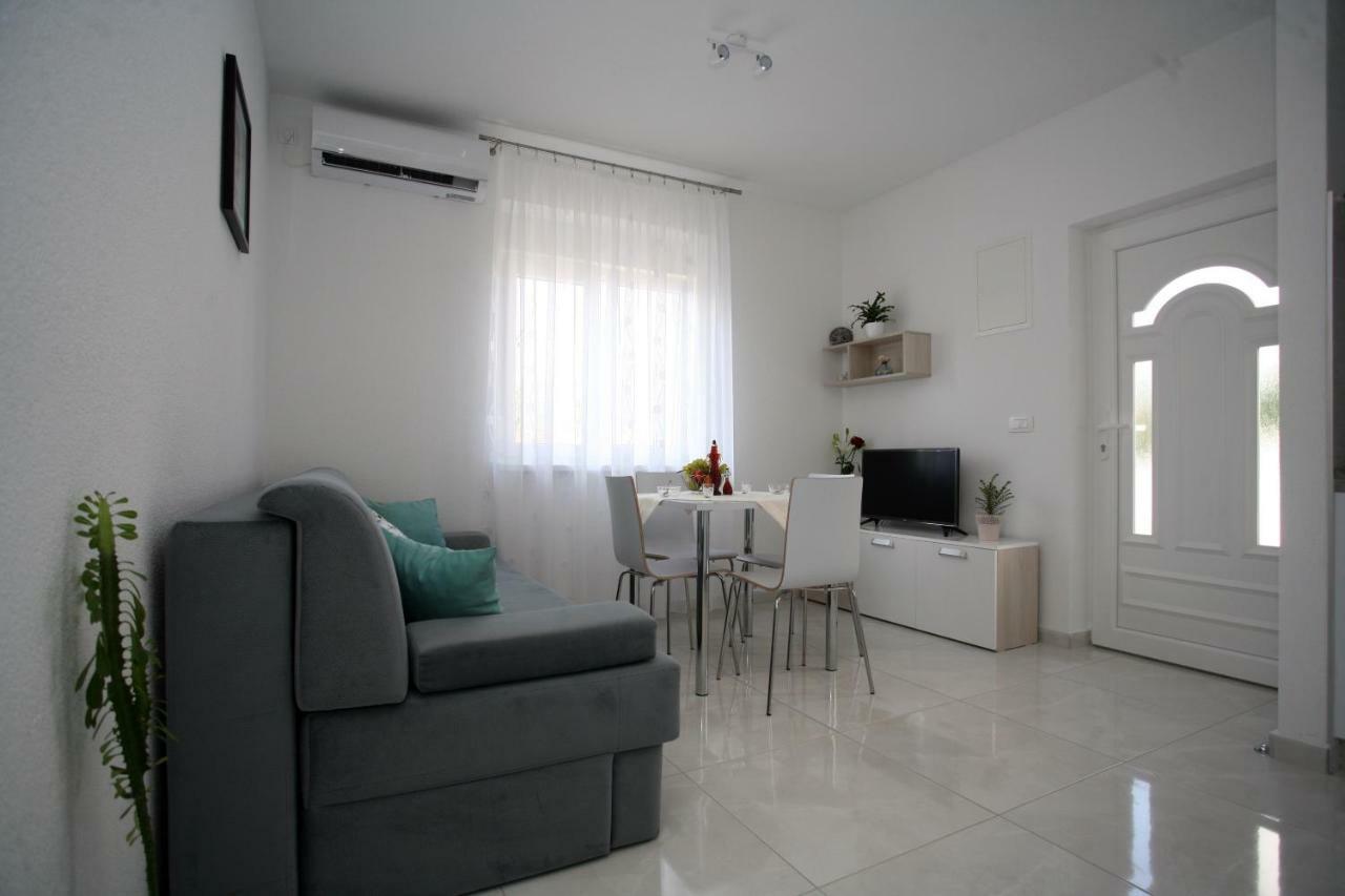 Apartman Fantasy Apartment Trogir Exterior photo